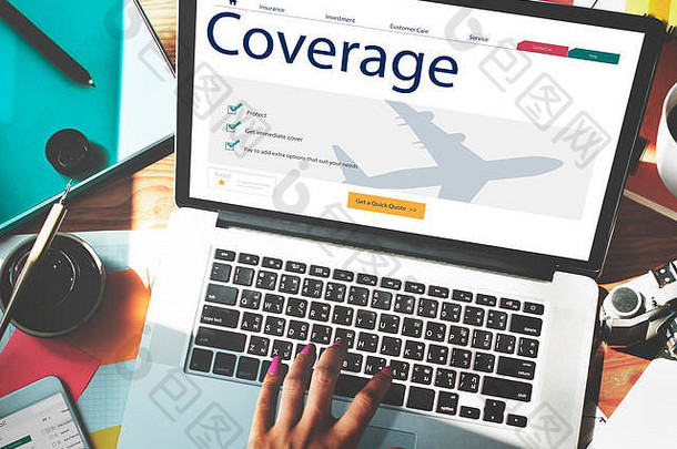 旅行航空保险网站概念