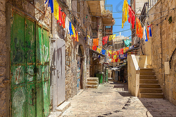 狭窄的街阿拉伯季度城市耶路撒冷以色列