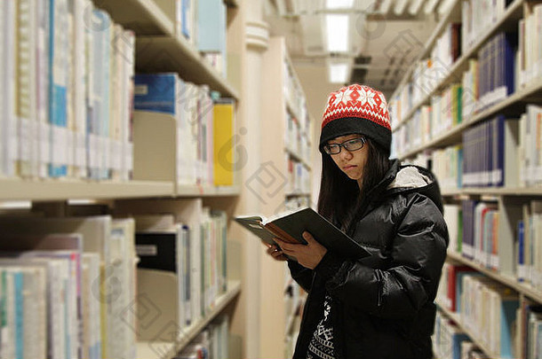亚洲女人研究图书馆