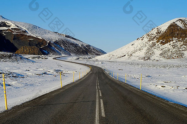 路领先的山极地地区冰岛