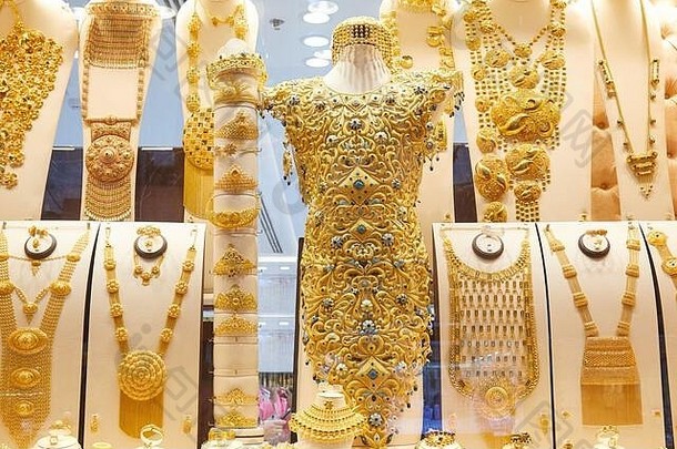 迪拜曼联阿拉伯阿联酋航空公司11月迪拜黄金露天市场市场窗口珠宝项链手镯金衣服