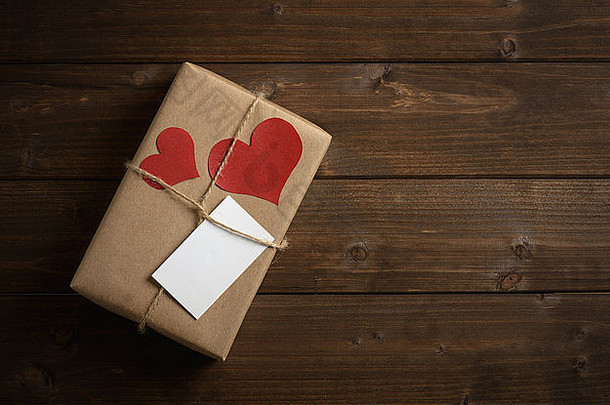 包装卡夫纸礼物情人节一天红色的心