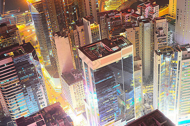前视图在香港香港晚上