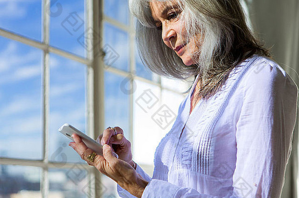 高级女人触屏智能手机