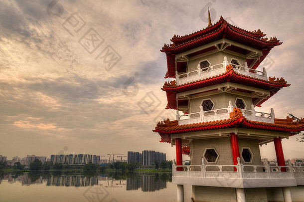 日落宝塔池塘中国人花园免费的公共公园新加坡花园建模中国人帝国风格拱门