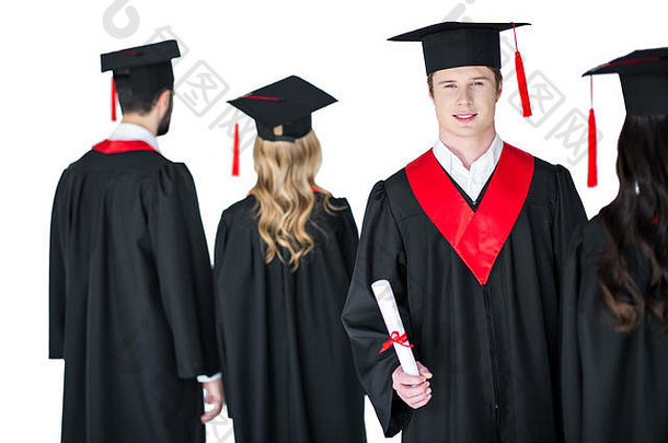 年轻的学生毕业帽文凭朋友孤立的白色