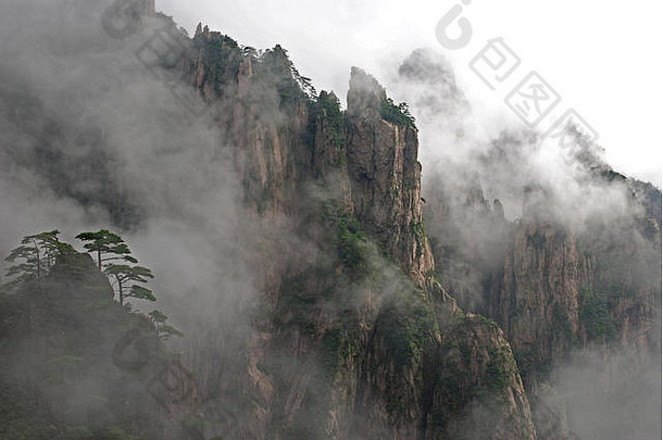 中期下午太阳驱散云西海喉咙黄山山视图云消除展馆