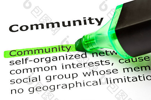 词“社区”突出显示绿色感觉提示笔