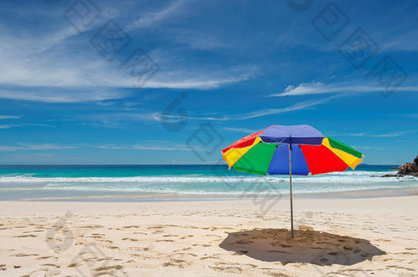 伞热带海滩