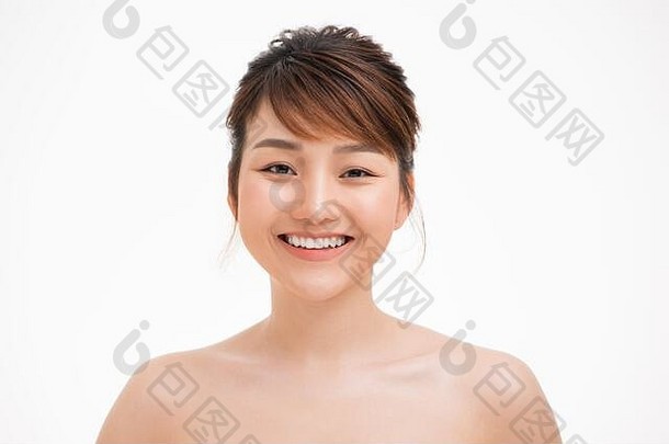 美丽的年轻的女人亚洲清洁完美的皮肤