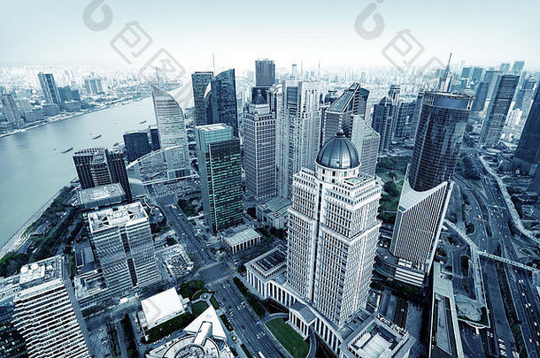 现代摩天大楼大都市上海中国