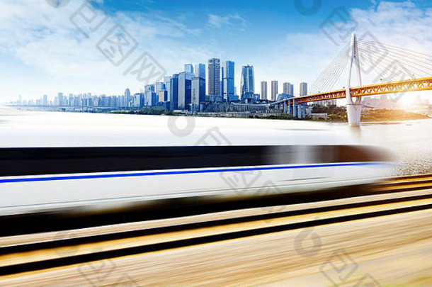 高速火车重庆金融区现代建筑桥梁