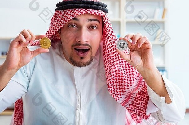 阿拉伯男人。比特币cryptocurrency矿业概念