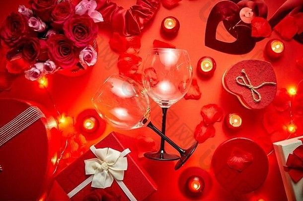 情人节一天浪漫的装饰玫瑰酒眼镜盒装礼物蜡烛