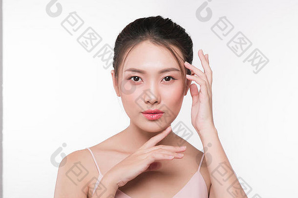 亚洲女人肖像完美的新鲜的清洁皮<strong>肤</strong>面部治疗
