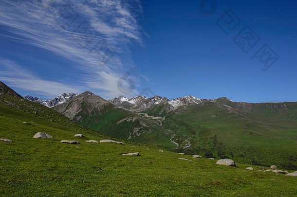 的观点美化高山未完成的事业长途跋涉jyrgalan吉尔吉斯斯坦