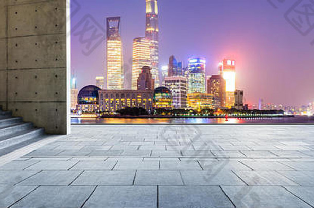 上海lujiazui金融区城市风景空广场地面