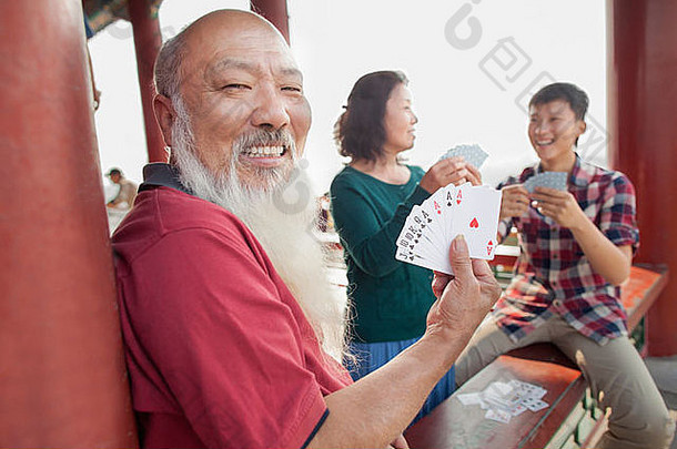 中国人家庭玩卡静山公园