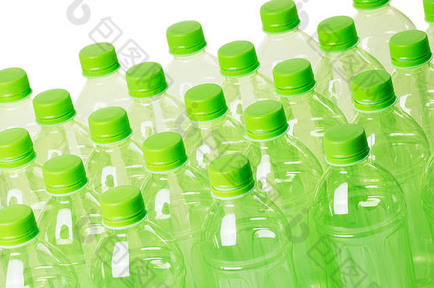 集合绿色塑料瓶孤立的白色背景