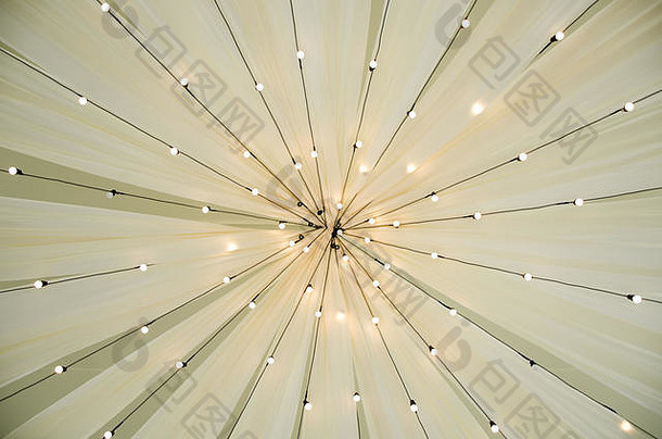 视图婚礼雨篷古董复古的照明装饰古董光灯泡