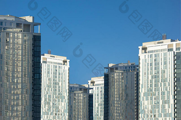 集团摩天大楼平块建筑清晰的蓝色的天空背景特写镜头视图复制空间现代城市体系结构景观