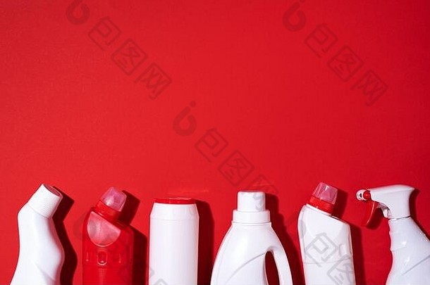 清洁产品红色的背景复制空间前视图平躺塑料浪费洗涤剂瓶模式