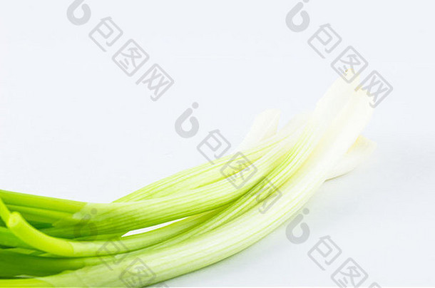 绿色洋葱白色背景蔬菜概念