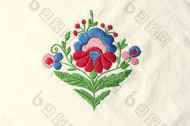 绣花模式花束花红色的蓝色的绿色叶子棉花织物