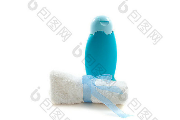 蓝色的肥皂毛巾孤立的白色