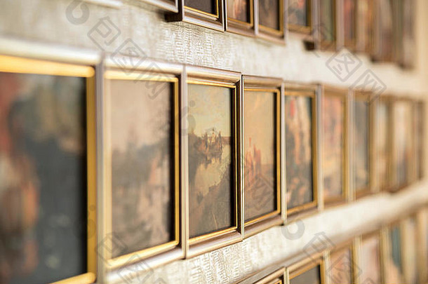 墙图片木帧经典装饰画廊