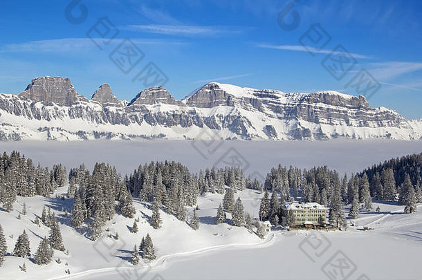 坡滑雪度假胜地弗伦瑟贝格瑞士