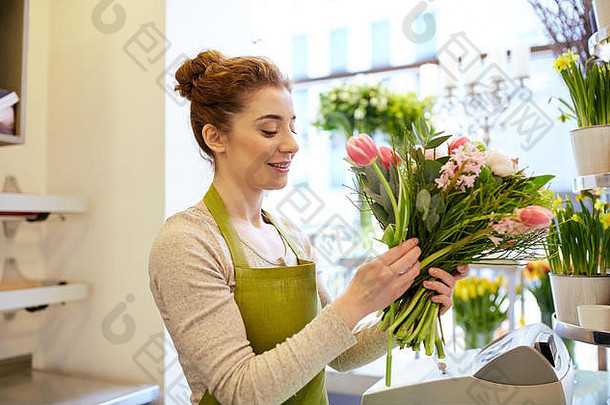 微笑花店女人使群花商店