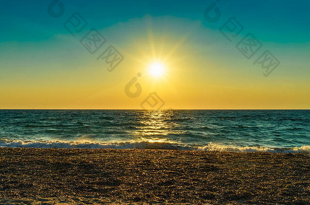 日落海海岸lefkada米洛斯岛海滩