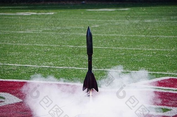 火箭发射实验使学生