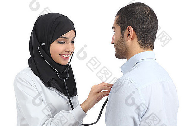 阿拉伯沙特医生女人检查病人孤立的白色背景