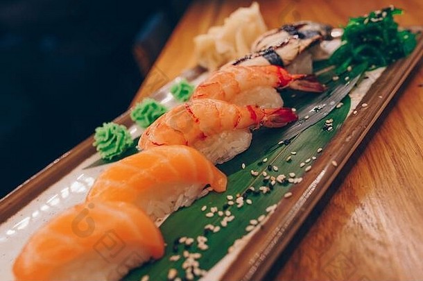 大集寿司卷温暖的埃比为了鳗鱼春天很多分类费城卷菜日本生鱼板传统的Res