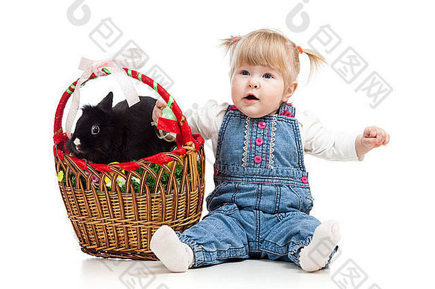 有趣的婴儿女孩复活节兔子篮子