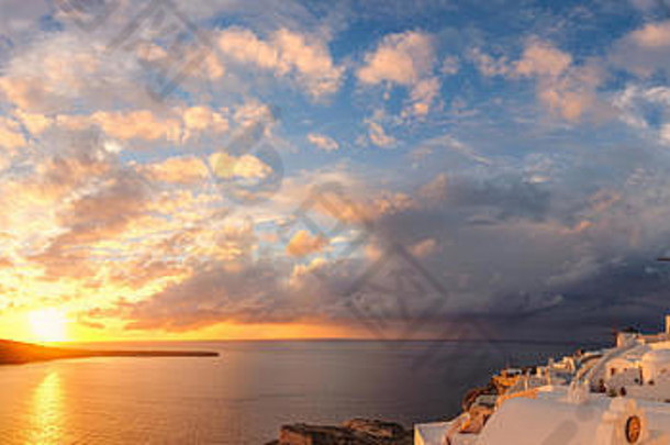 光荣的日落aio村圣托里尼岛岛希腊全景图像