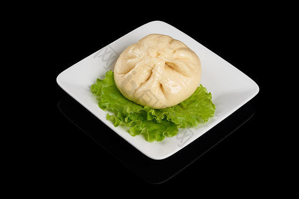 越南缆索堡球形的好猪肉鸡肉洋葱鸡蛋蘑菇蔬菜
