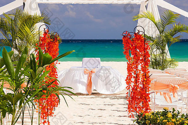 婚礼准备墨西哥海滩背景美丽的海