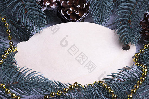 圣诞节圣诞节一年假期问候卡概念空木平板电脑冷杉分支机构视锥细胞黄金项链空间文本装饰