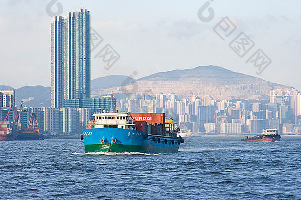 船加载航运容器维多利亚港口在香港香港搜救