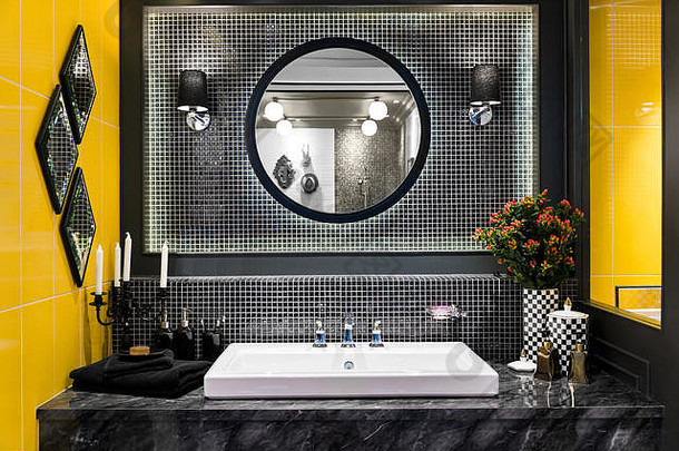 室内浴室脸盆水龙头黑色的毛巾酒店现代设计浴室