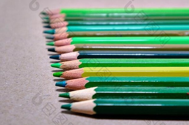 关闭着色铅笔
