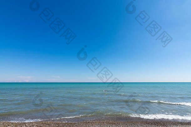 蓝色的天空湖密歇根拉辛威斯康辛州美国