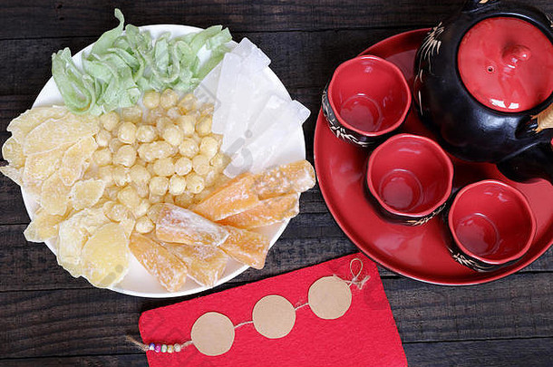 越南食物泰特假期春天小时传统的食物月球一年使甜蜜的土豆莲花种子