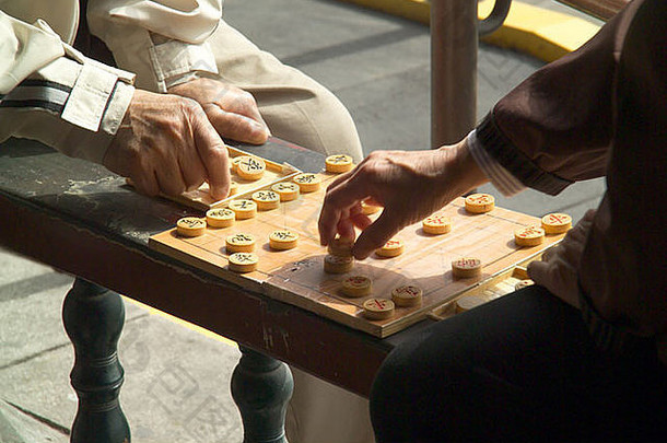 玩中国人国际象棋中国