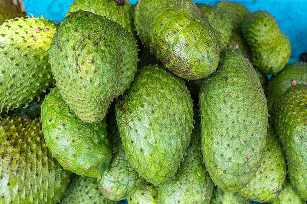 Annona穆里卡塔soursop水果出售菲律宾市场