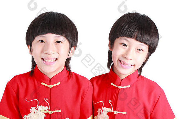 可爱的男孩穿红色的中国人西装