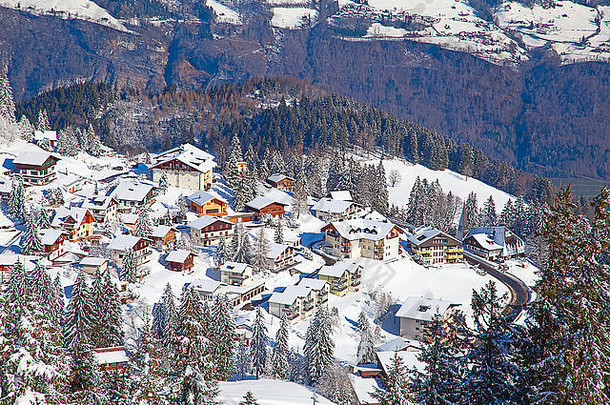 冬天瑞士阿尔卑斯山脉瑞士